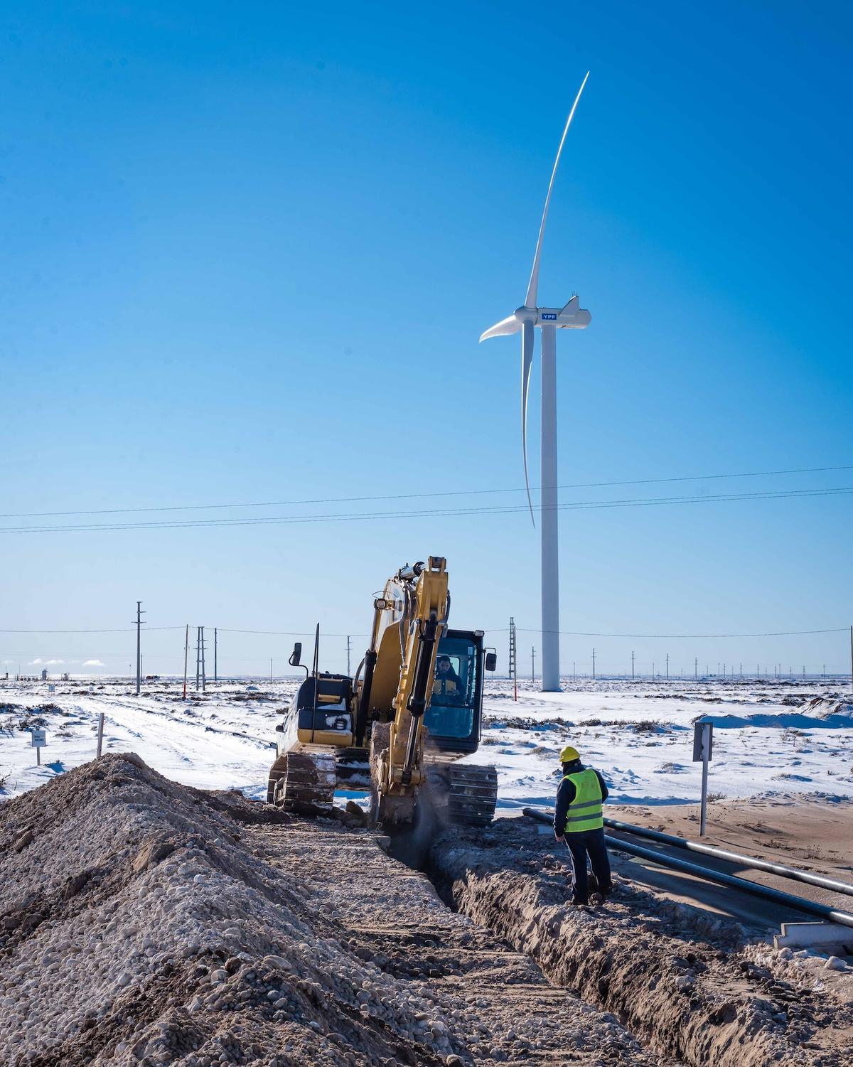 Men working image